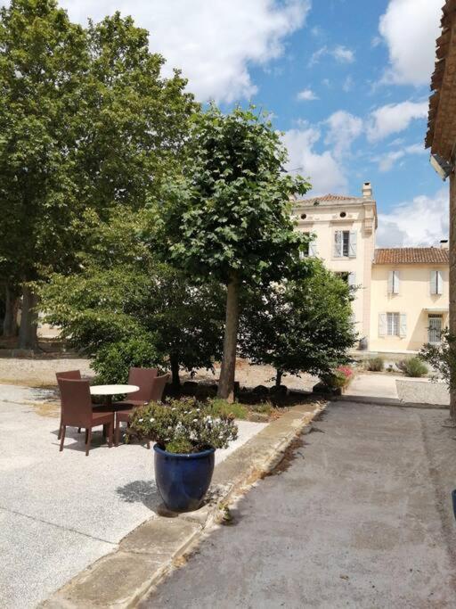 Le Soleil D Eugenie Appartement Dans Residence Avec Piscine Commune Pres De Carcassonne Olonzac Εξωτερικό φωτογραφία
