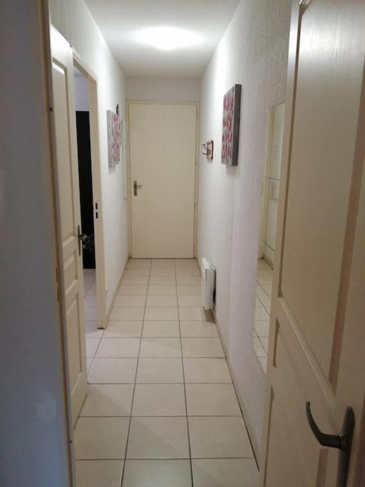 Le Soleil D Eugenie Appartement Dans Residence Avec Piscine Commune Pres De Carcassonne Olonzac Εξωτερικό φωτογραφία