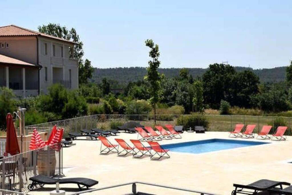 Le Soleil D Eugenie Appartement Dans Residence Avec Piscine Commune Pres De Carcassonne Olonzac Εξωτερικό φωτογραφία