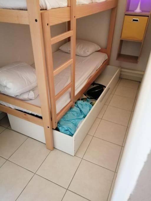 Le Soleil D Eugenie Appartement Dans Residence Avec Piscine Commune Pres De Carcassonne Olonzac Εξωτερικό φωτογραφία